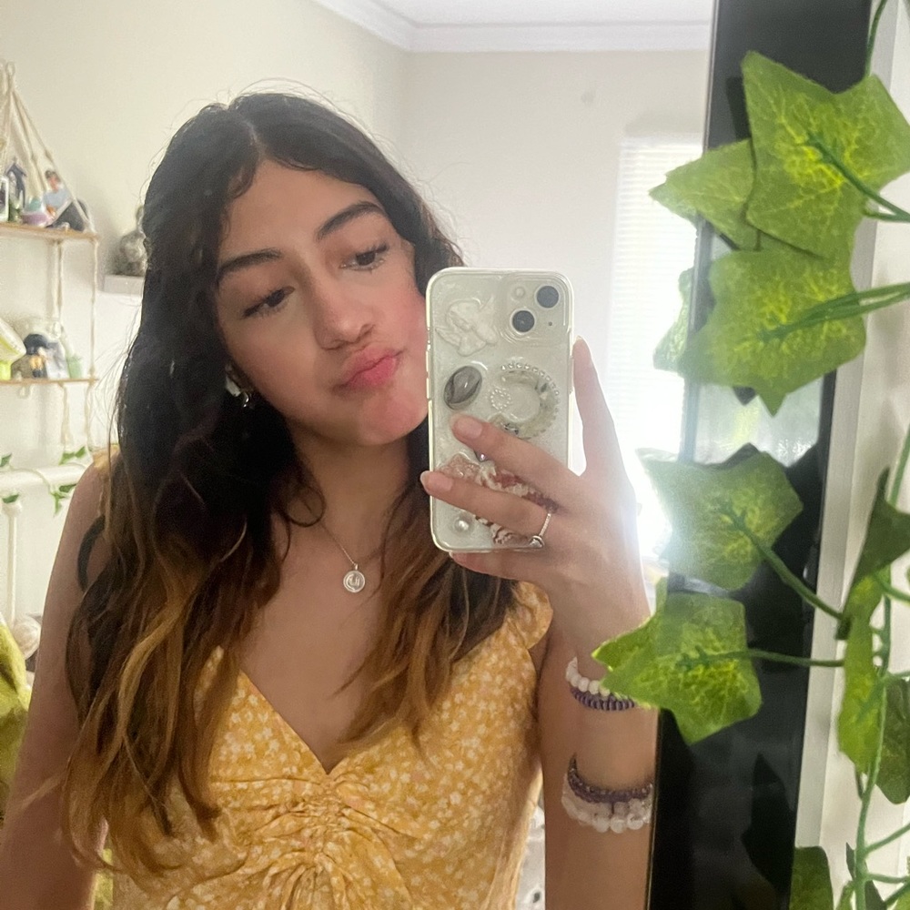 Meet your Posher, Layla